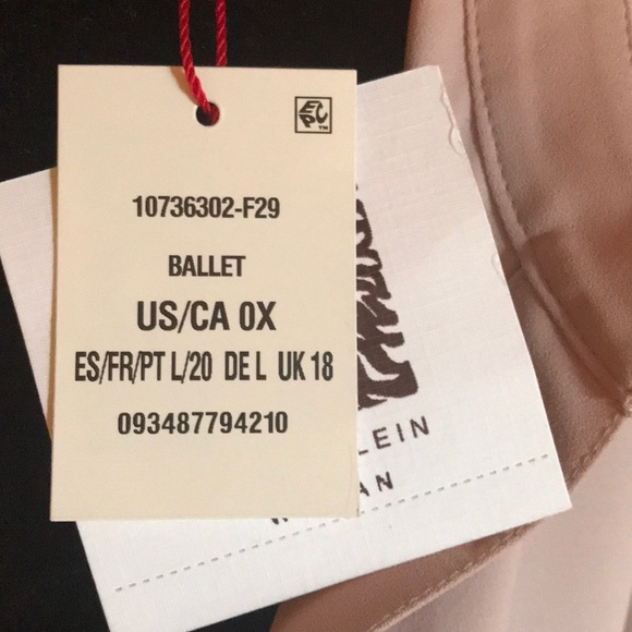 Anne Klein blush pink blouse - Picture 7 of 7